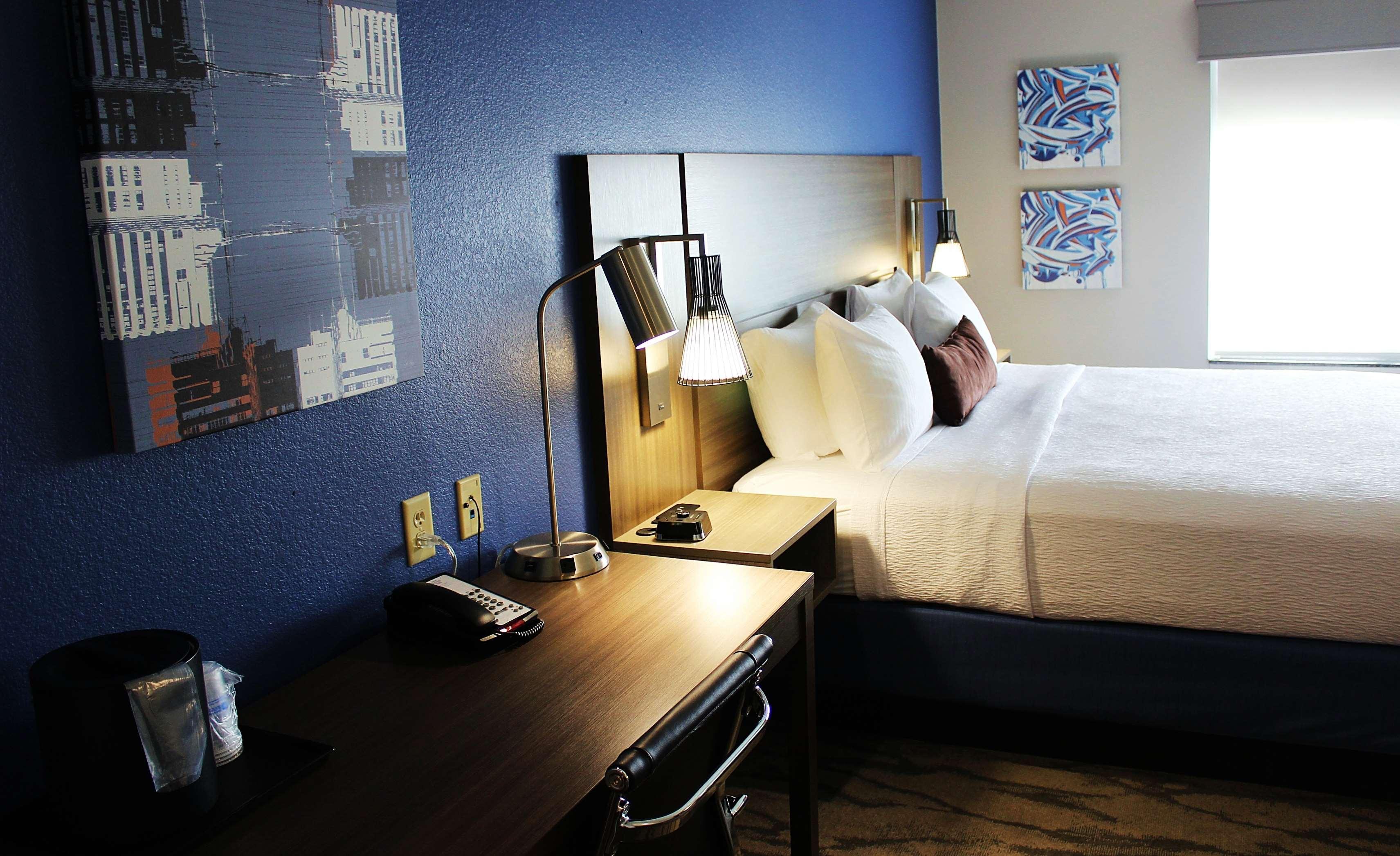 Best Western Plus Castlerock Inn & Suites Bentonville Exteriér fotografie