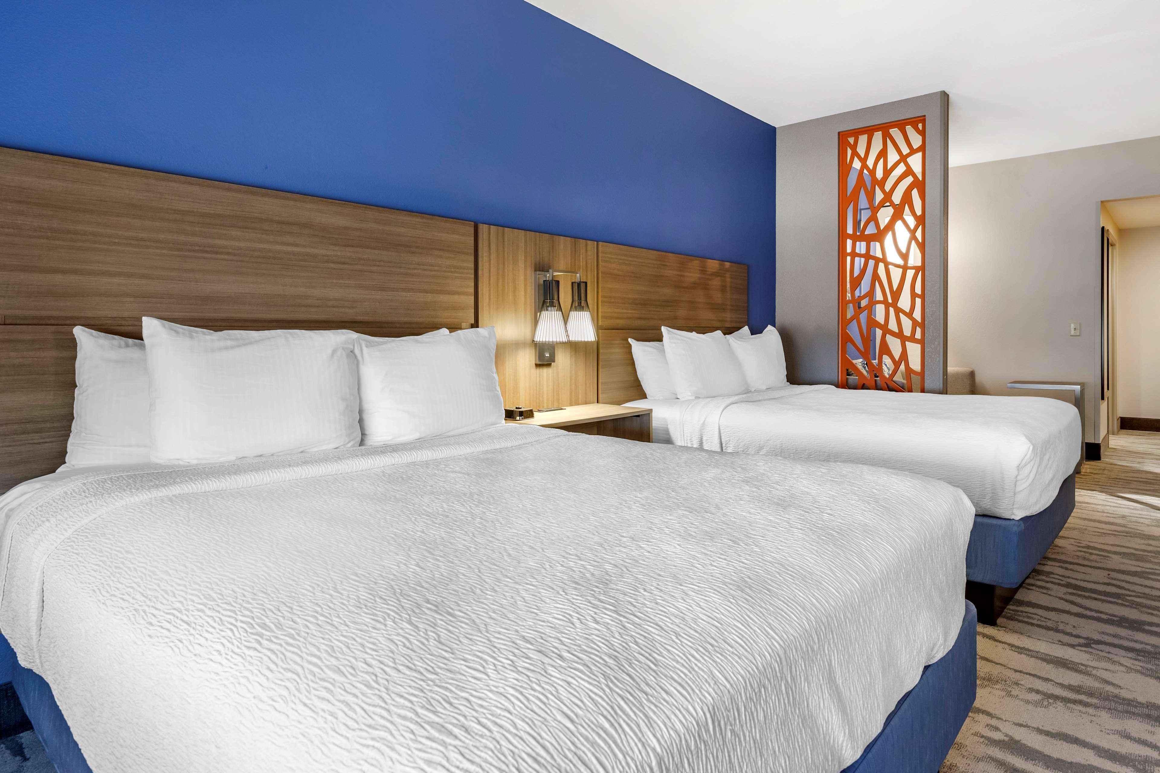 Best Western Plus Castlerock Inn & Suites Bentonville Exteriér fotografie