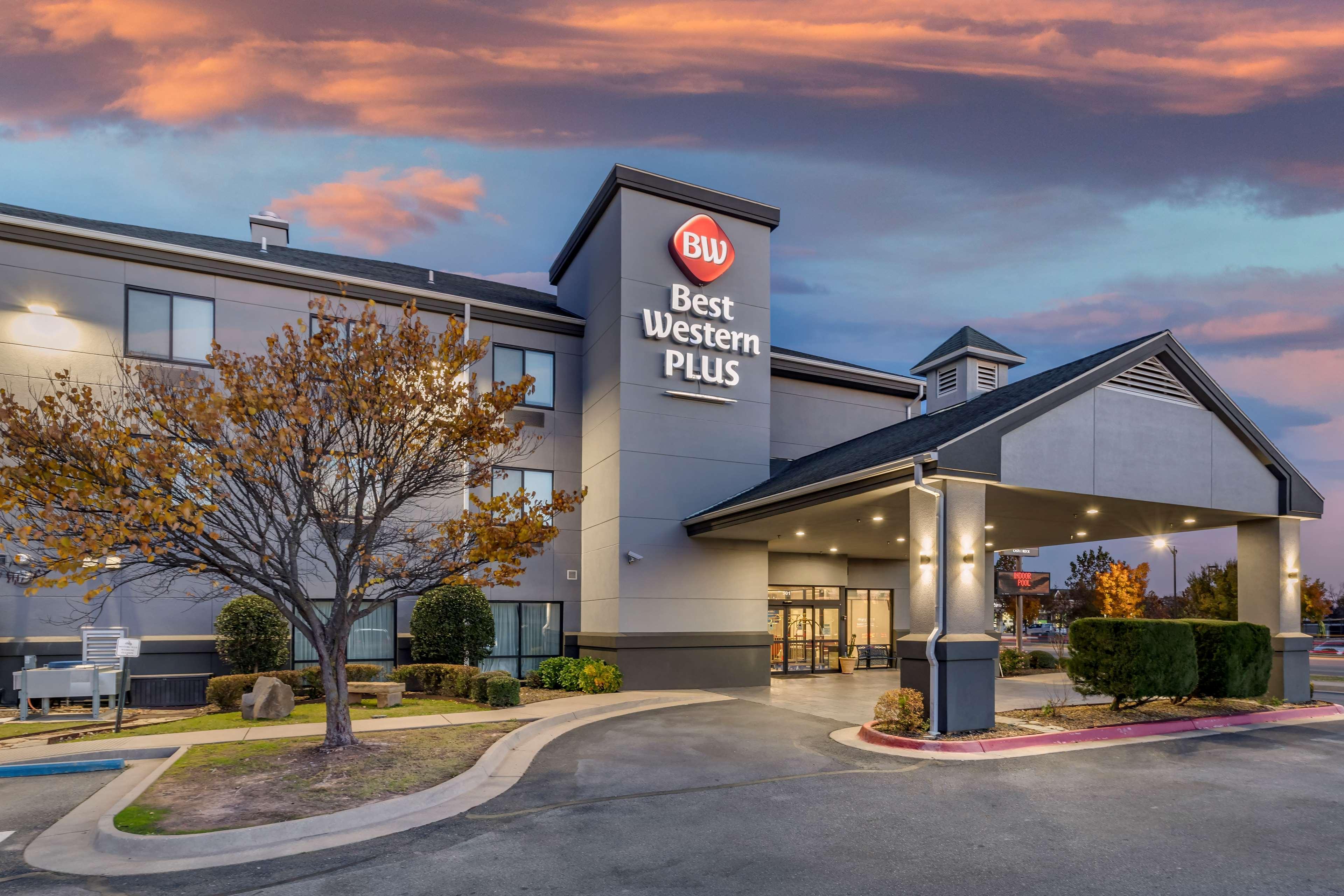 Best Western Plus Castlerock Inn & Suites Bentonville Exteriér fotografie